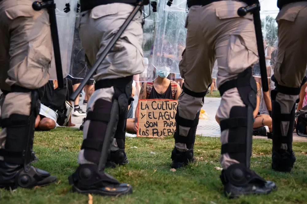 HFSTEYRWGVSGIN3DG44GCOJUHA